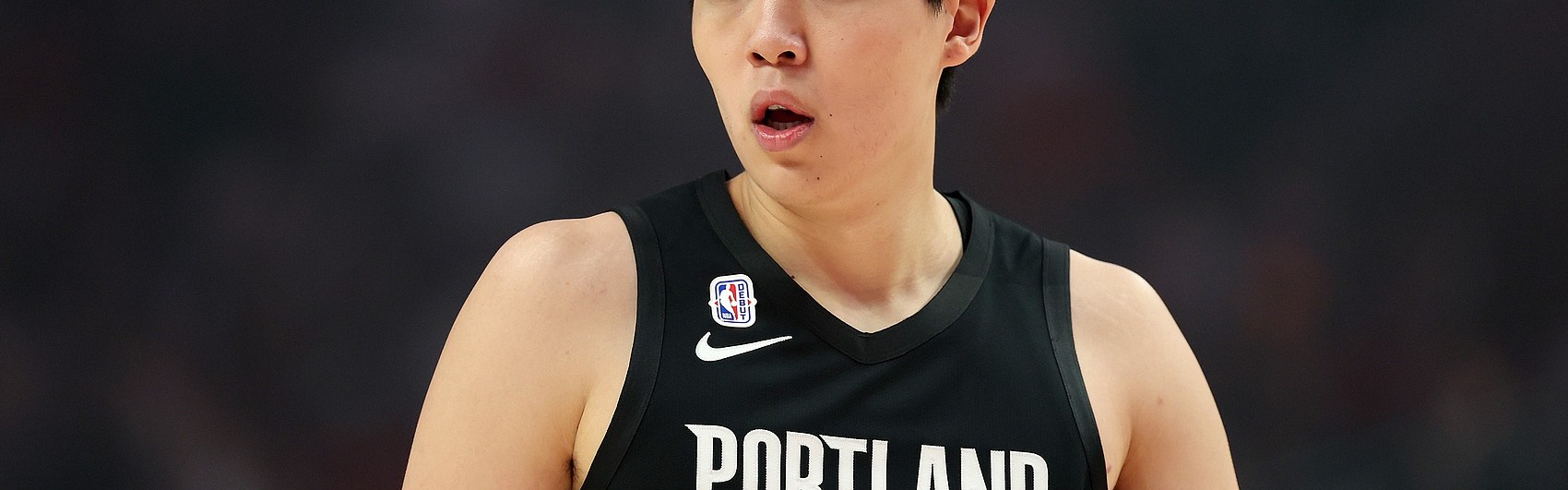 天博体育网站-徐静雨：赛季初杨瀚森有些胖 前十场没打出来影响球队对你的信任